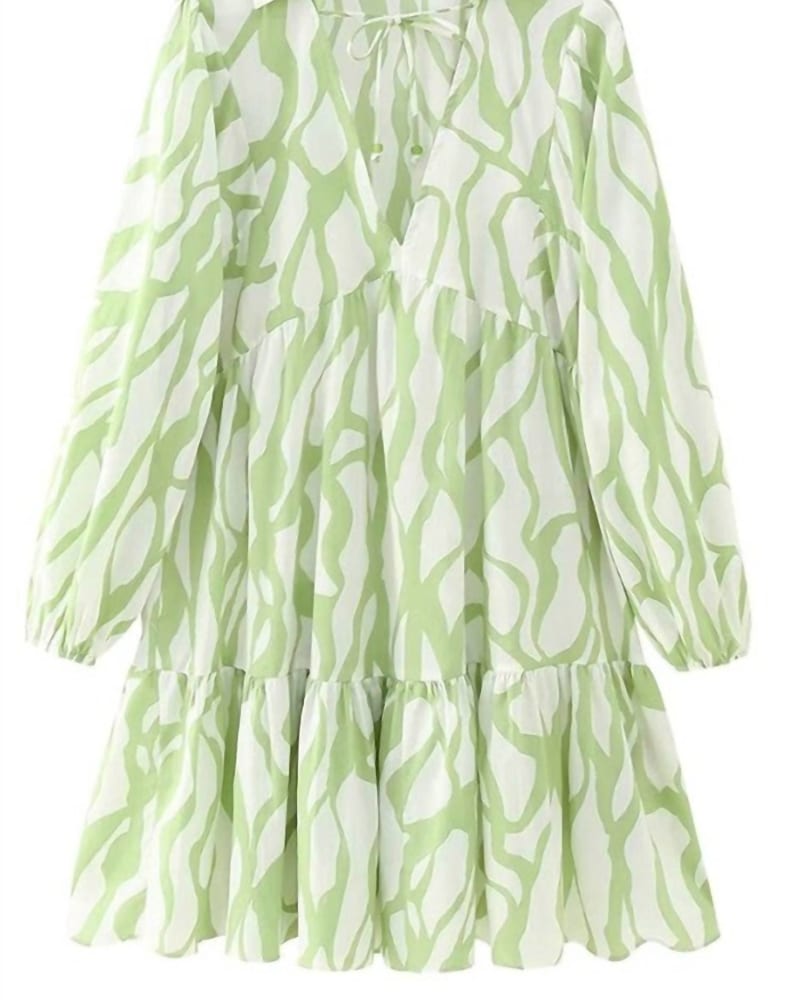 Front of a model wearing a size Large I Want To Know Dress In Green in Green by SUNDAYUP. | dia_product_style_image_id:346869